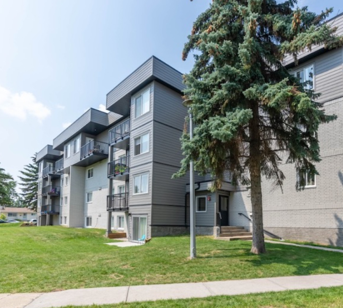 Unitii_Web_InsuranceProjects_Mar2025_CastleCourt